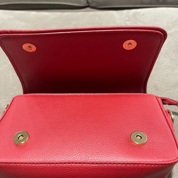THE MINI BAG Cherry Red Shoulder Crossbody Bag - Picture 10 of 11